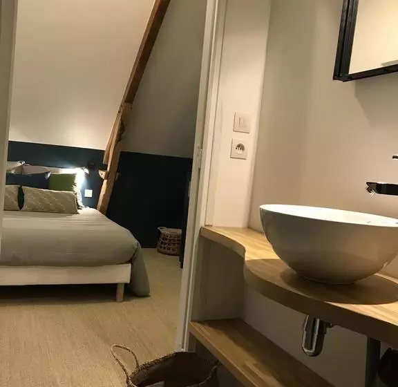 ベッドアンドブレックファースト Le Clos Poulain Petits Gîtes De Charme Et Chambres D Hôtes Familiales Au Calme Proche Bayeux Et Des