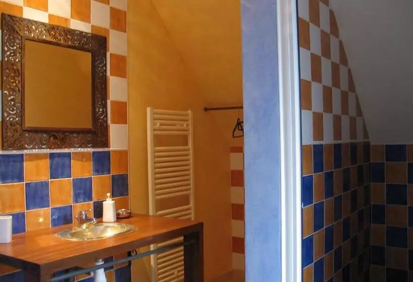 Aamiaismajoitus (B&B) Chambres D'hôtes Les Charmettes