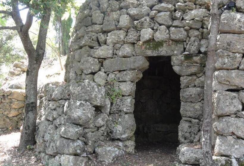 צימר Domaine De La Borie Yourhosthelper