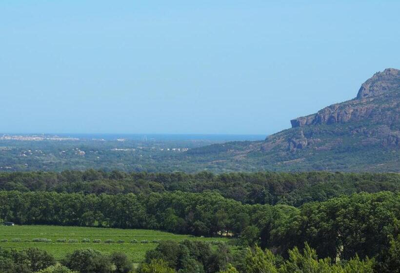 צימר Domaine De La Borie Yourhosthelper