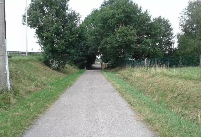 Aamiaismajoitus (B&B) L Etape