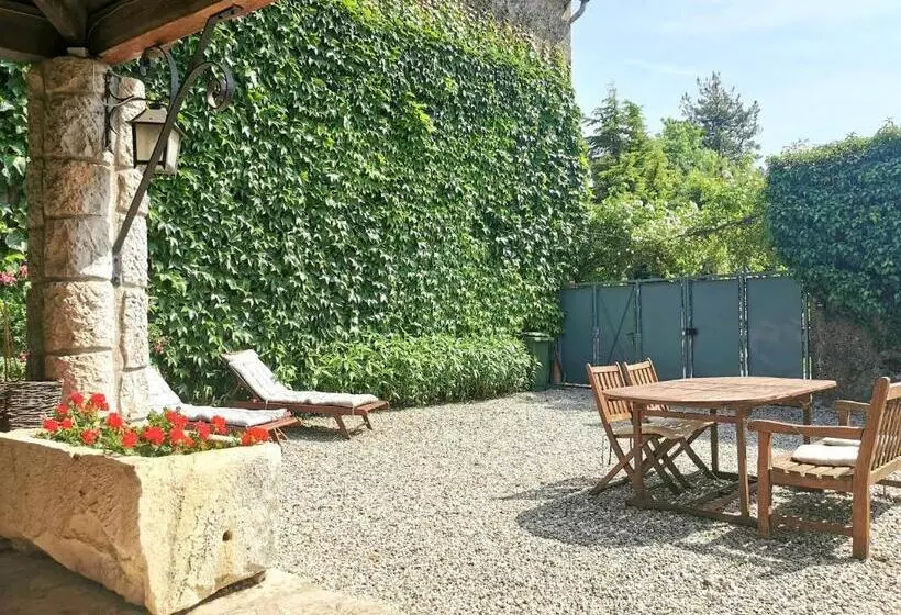 Aamiaismajoitus (B&B) Le Barry Du Grand Chemin