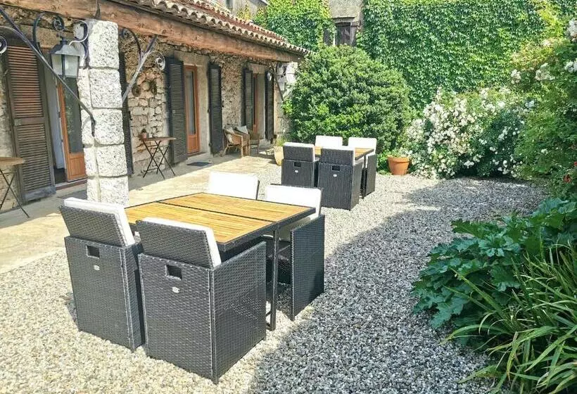 Aamiaismajoitus (B&B) Le Barry Du Grand Chemin