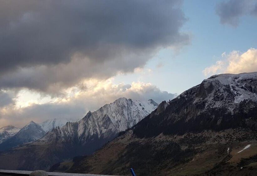 مبيت وإفطار Gîte Chalet Du Soulor