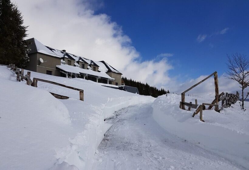 مبيت وإفطار Gîte Chalet Du Soulor