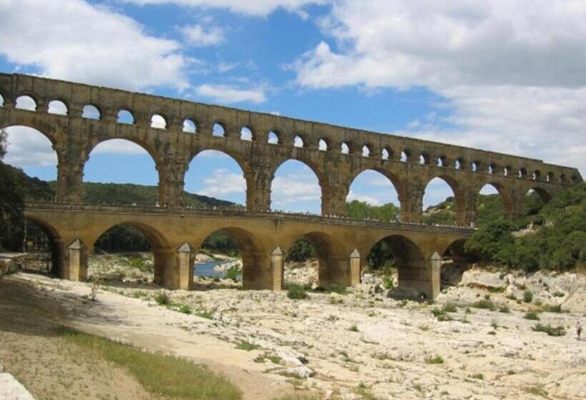 住宿加早餐 Le Mas De L'amandier