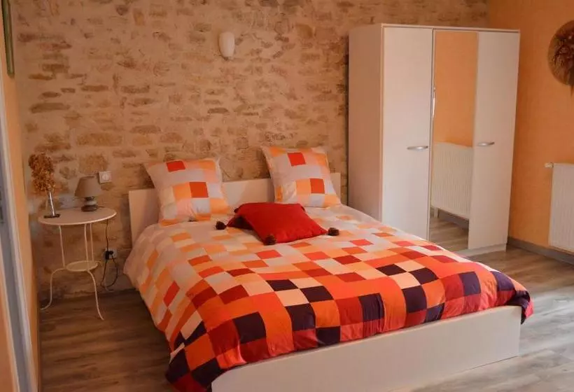 Aamiaismajoitus (B&B) Les Chambres D'eponine