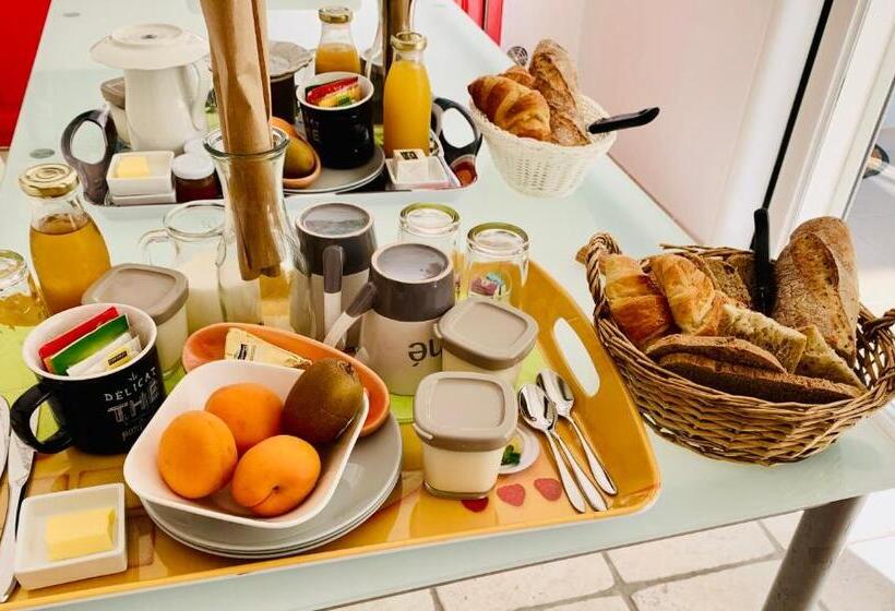 צימר Mas Saint Ange