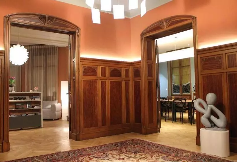 Nocleg ze śniadaniem Villa Elyane
