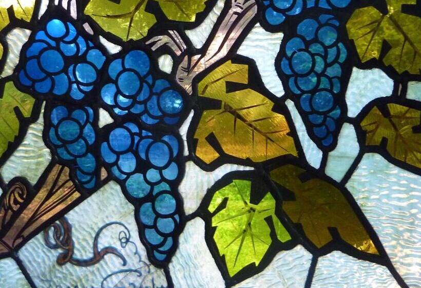 Aamiaismajoitus (B&B) Villa Elyane