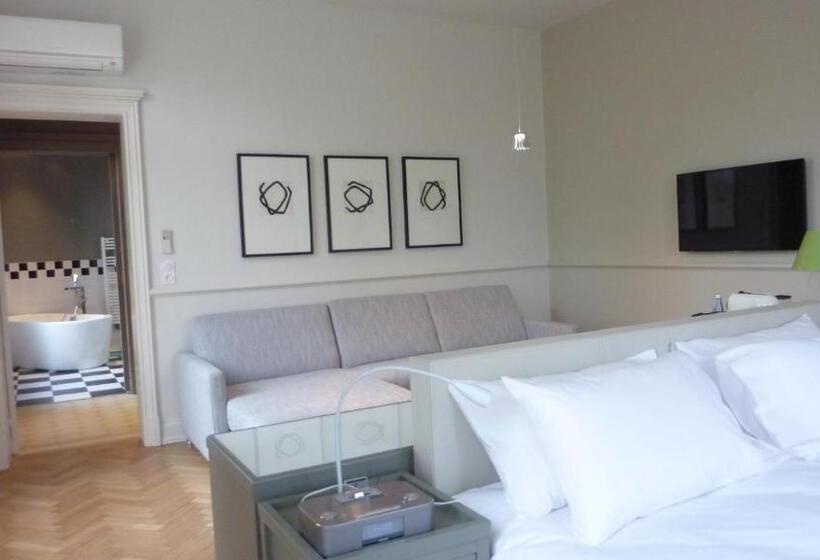 Aamiaismajoitus (B&B) Villa Elyane