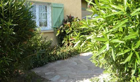 هتل Auberge Les Oliviers