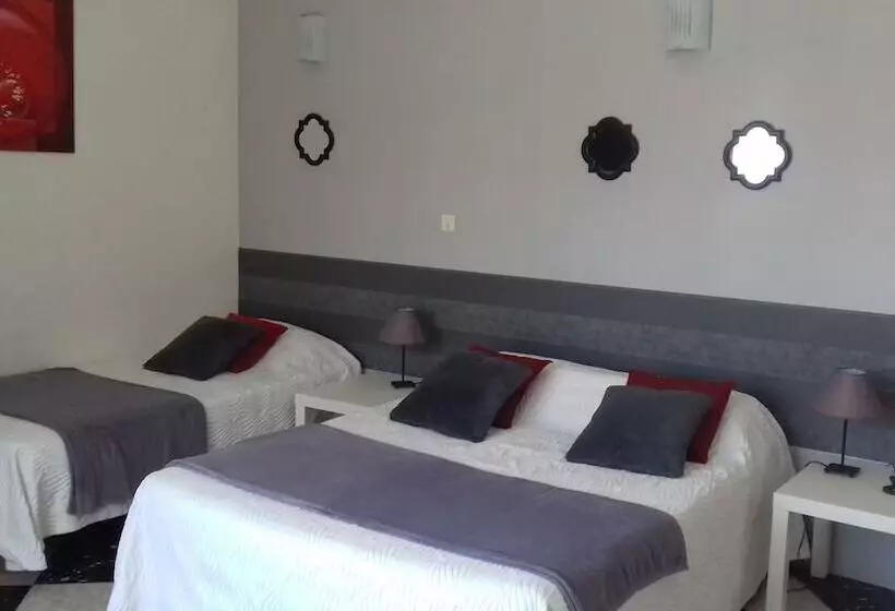 Hotel De Thau