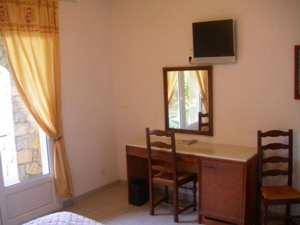 ホテル Hôtel De La Madeleine à Tornac