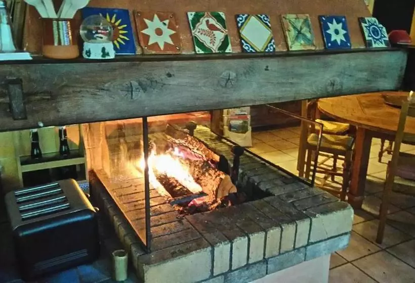 Hotelli Hôtel Restaurant Gîtes Les 5 Saisons