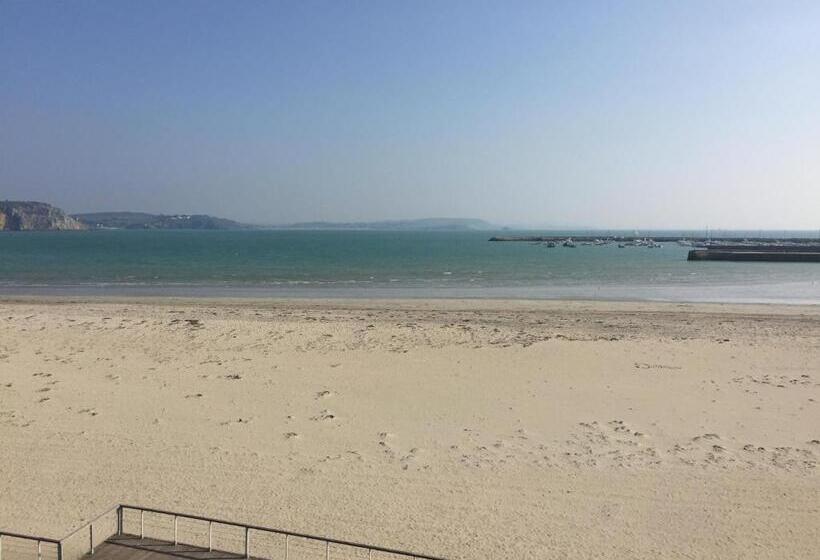 בית מלון כפרי Hôtel & Restaurant De La Plage