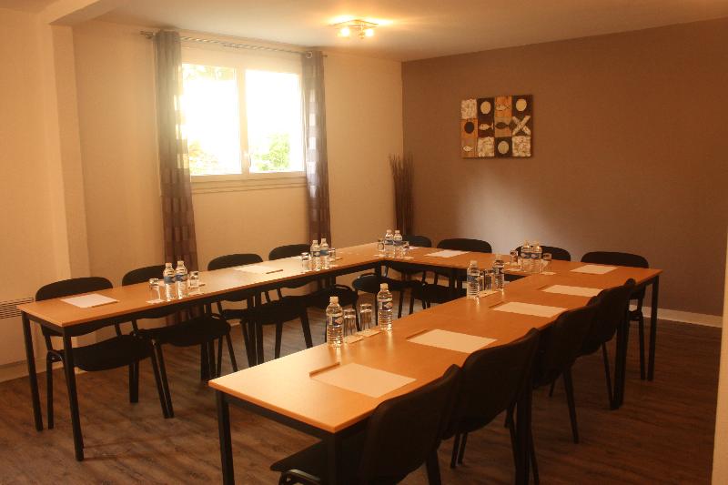 Latitude Ouest Hotel Restaurant & Spa