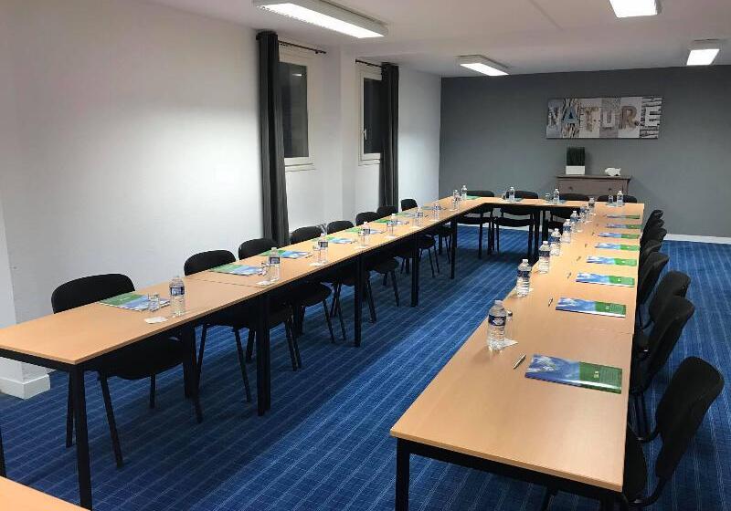 Latitude Ouest Hotel Restaurant & Spa