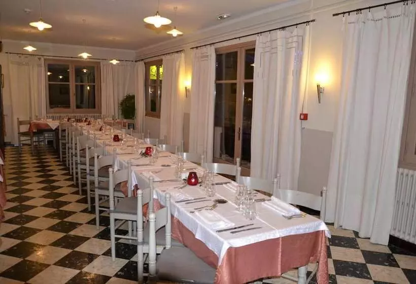 Hotelli Lerie De L'esplanade