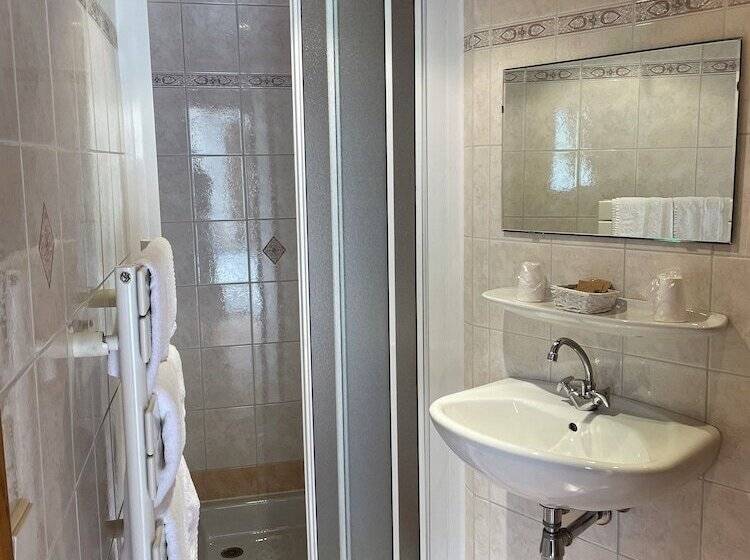 בית מלון כפרי Les Granits