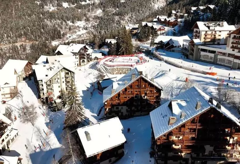 Residenssi Chalet Des Neiges Oz En Oisans
