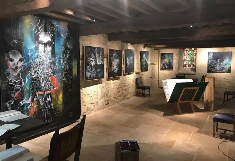ベッドアンドブレックファースト Auberge De L Abbatiale