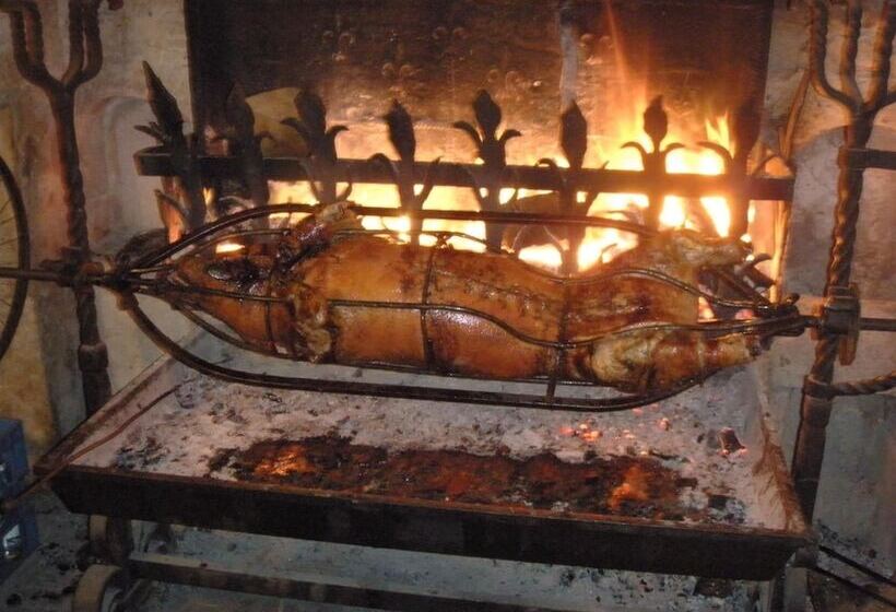 مبيت وإفطار Auberge De L Abbatiale