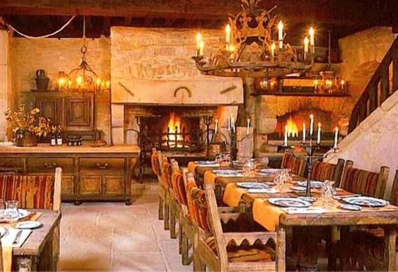 مبيت وإفطار Auberge De L Abbatiale