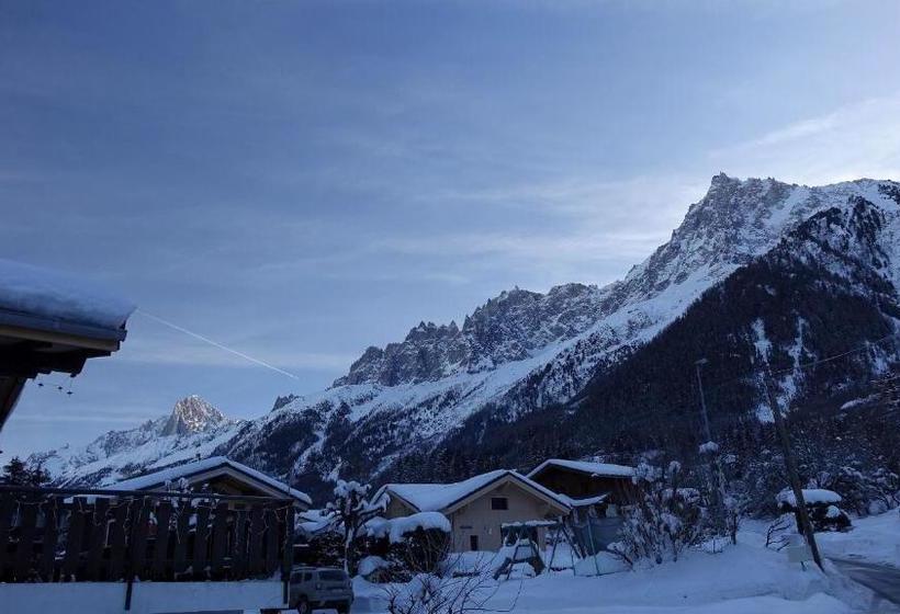 Bed and Breakfast Chalet De Pascaline