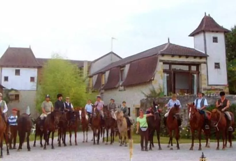 ベッドアンドブレックファースト Domaine De Borie Chambres D Hôtes