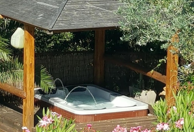 مبيت وإفطار Domaine De Borie Chambres D Hôtes