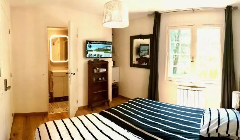 Aamiaismajoitus (B&B) Le Grand Bois