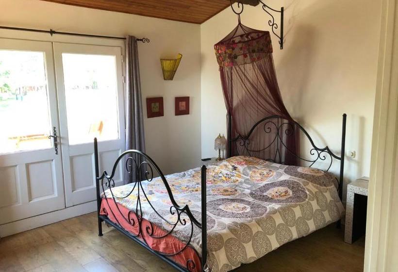 Nocleg ze śniadaniem Le Grand Bois