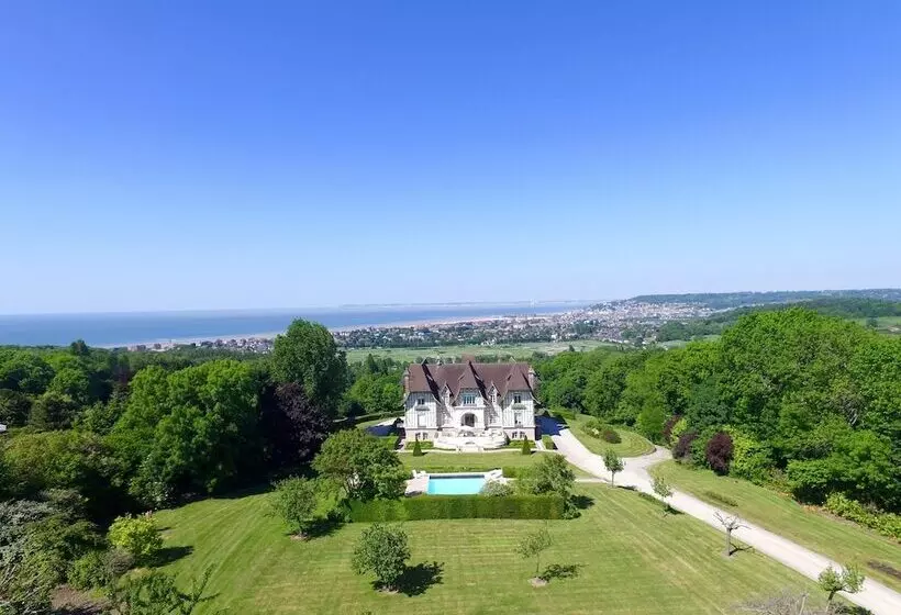 ベッドアンドブレックファースト Manoir De Benerville Et Spa