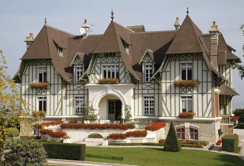 ベッドアンドブレックファースト Manoir De Benerville Et Spa