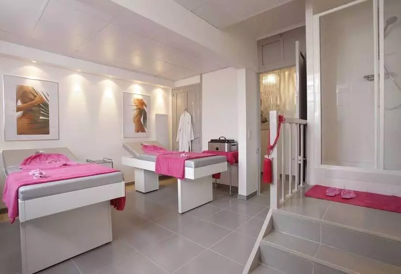 ベッドアンドブレックファースト Manoir De Benerville Et Spa