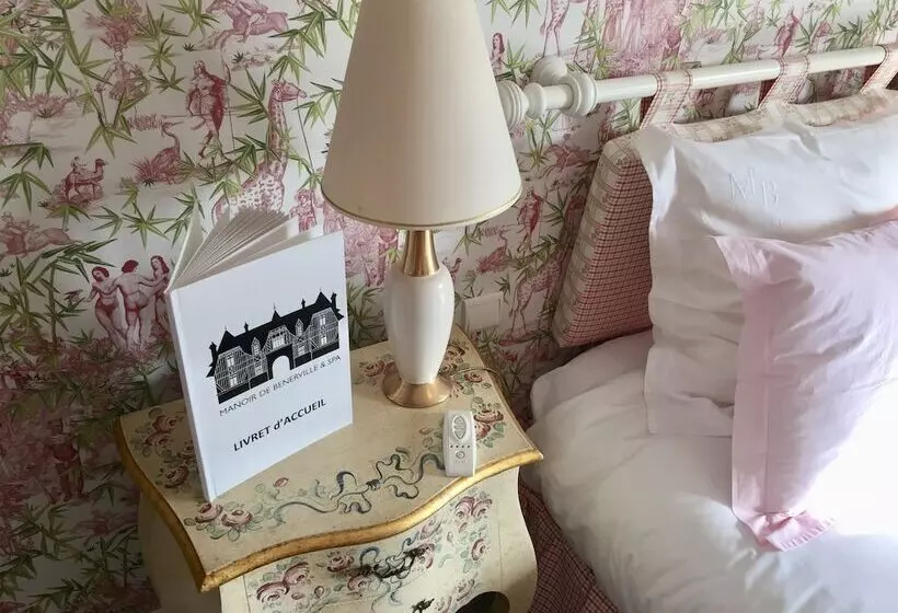ベッドアンドブレックファースト Manoir De Benerville Et Spa