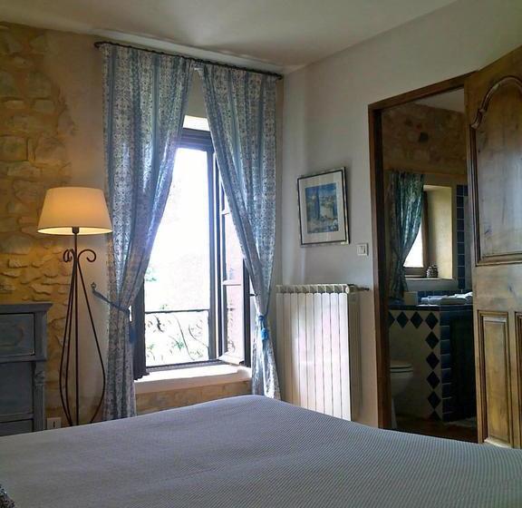 Le Mas De La Treille Bed & Breakfast