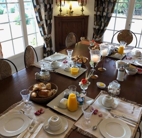 צימר Villa Antoline