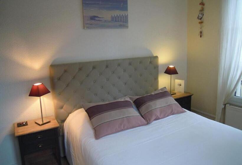 فندق Des Falaises