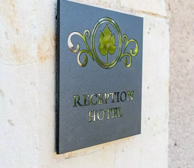 ホテル Domaine De Presle Saumur, The Originals Relais