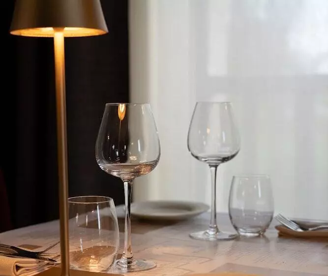 ホテル Domaine De Presle Saumur, The Originals Relais