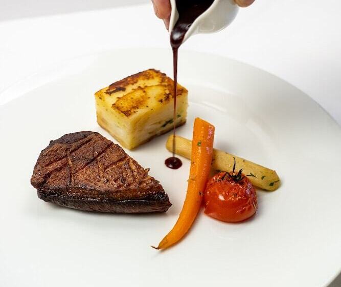 فندق Domaine De Presle Saumur, The Originals Relais