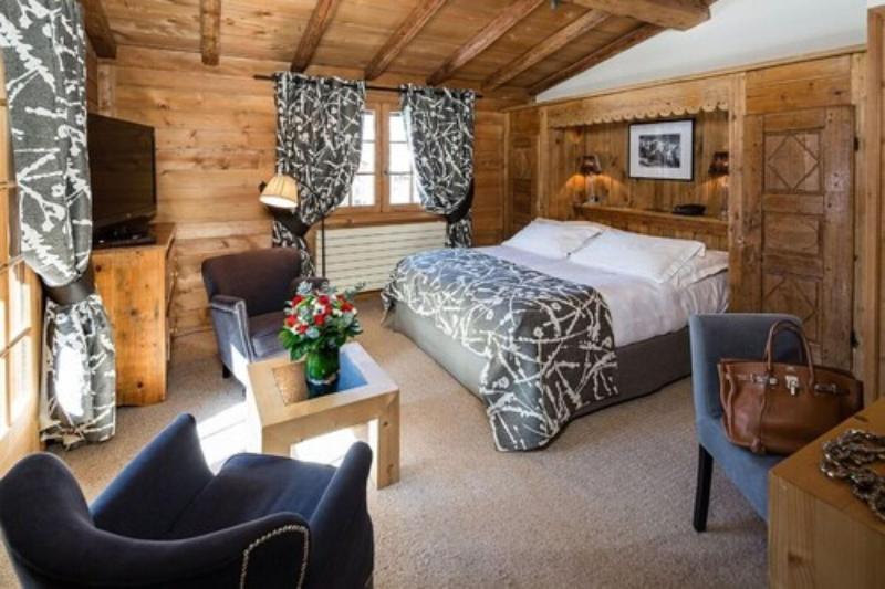 فندق Fer A Cheval