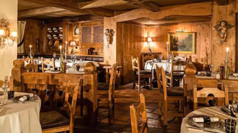 فندق Fer A Cheval