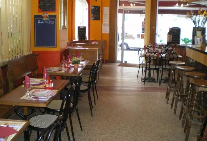 هتل Hôtel D Alsace