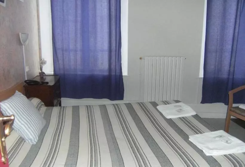 هتل Hôtel D Alsace