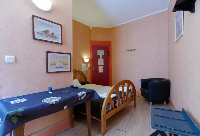 هتل Hôtel D Alsace