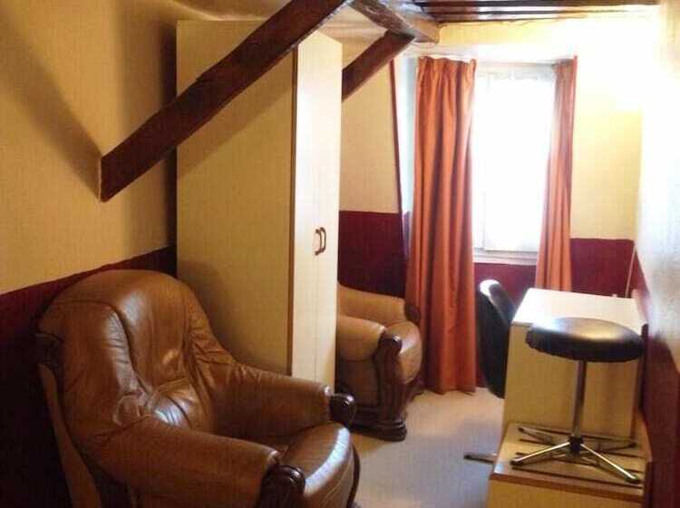 فندق Hôtel Du Pont Neuf