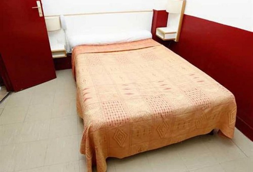 فندق Hôtel Du Pont Neuf